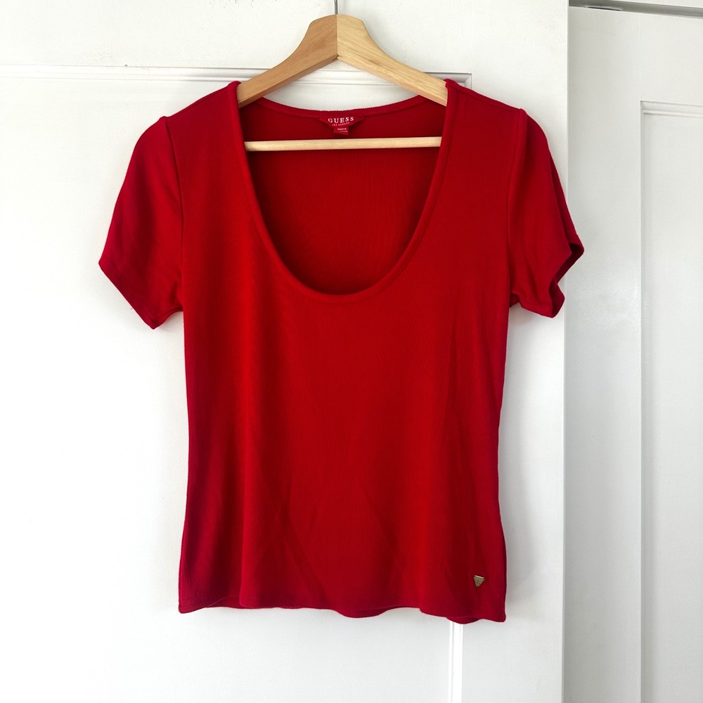 Vintage GUESS Los Angeles Red Ribbed Scoop Neck Baby Tee Y2K Logo Top Size L
